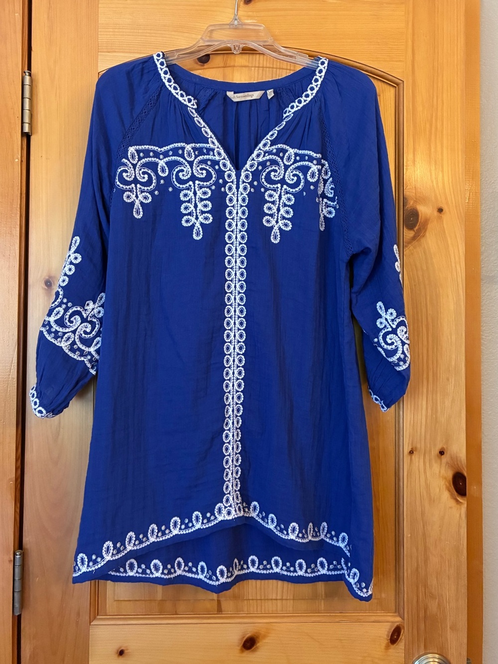 Soft Surroundings Royal Blue Tunic/Swim Coverup with White Embroidery